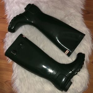 Hunter Tall Gloss Rain Boots